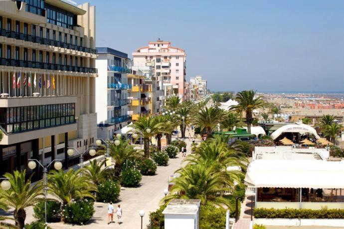 Maioliche Apartment Margherita Di Savoia Exterior foto